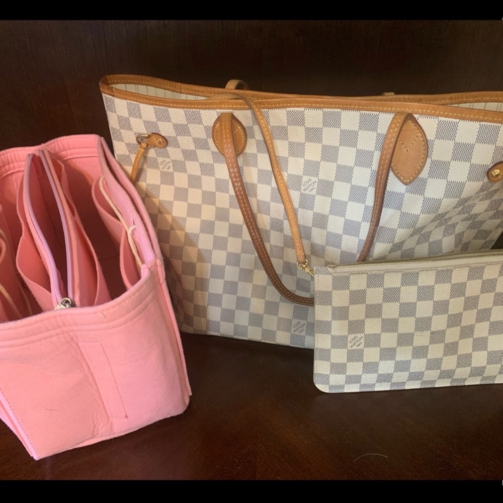 Louis Vuitton NEVERFULL MM with pouch/ organizer